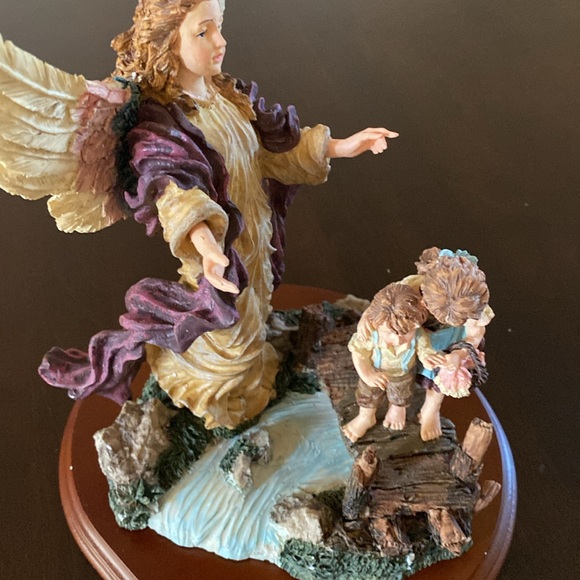 My Guardian Angel Figurine - Angel Watching Over Two Children Crossing a Bridge - Picture 6 of 12